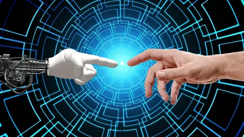 Interazione tra intelligenza artificiale e essere umano, raffigurata da mano robotica e mano umana su sfondo cibernetico